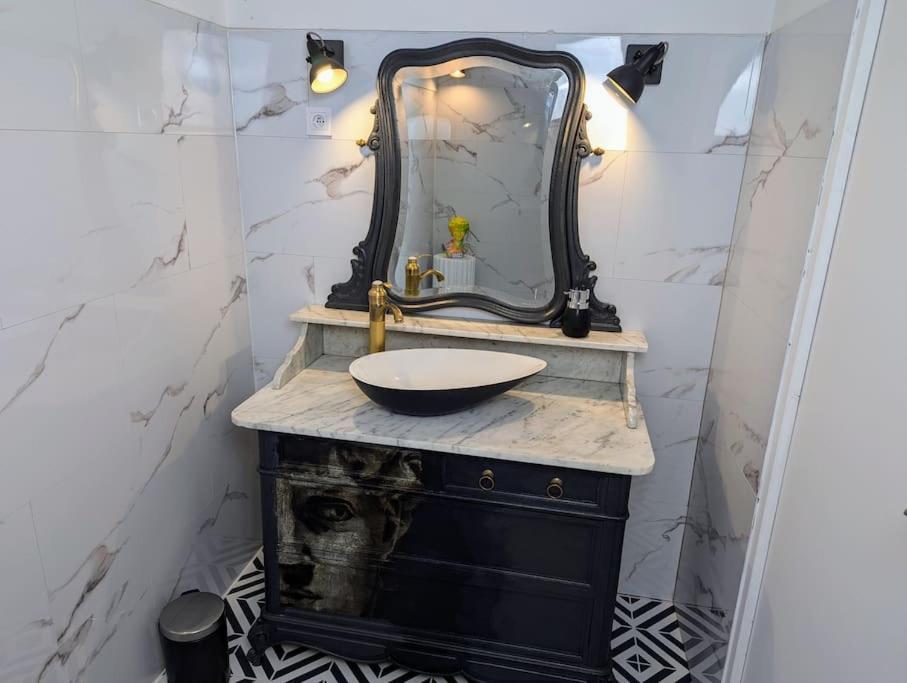 Experience Unique, Themes & Jeux A Strasbourg, Appartement En Duplex エクステリア 写真